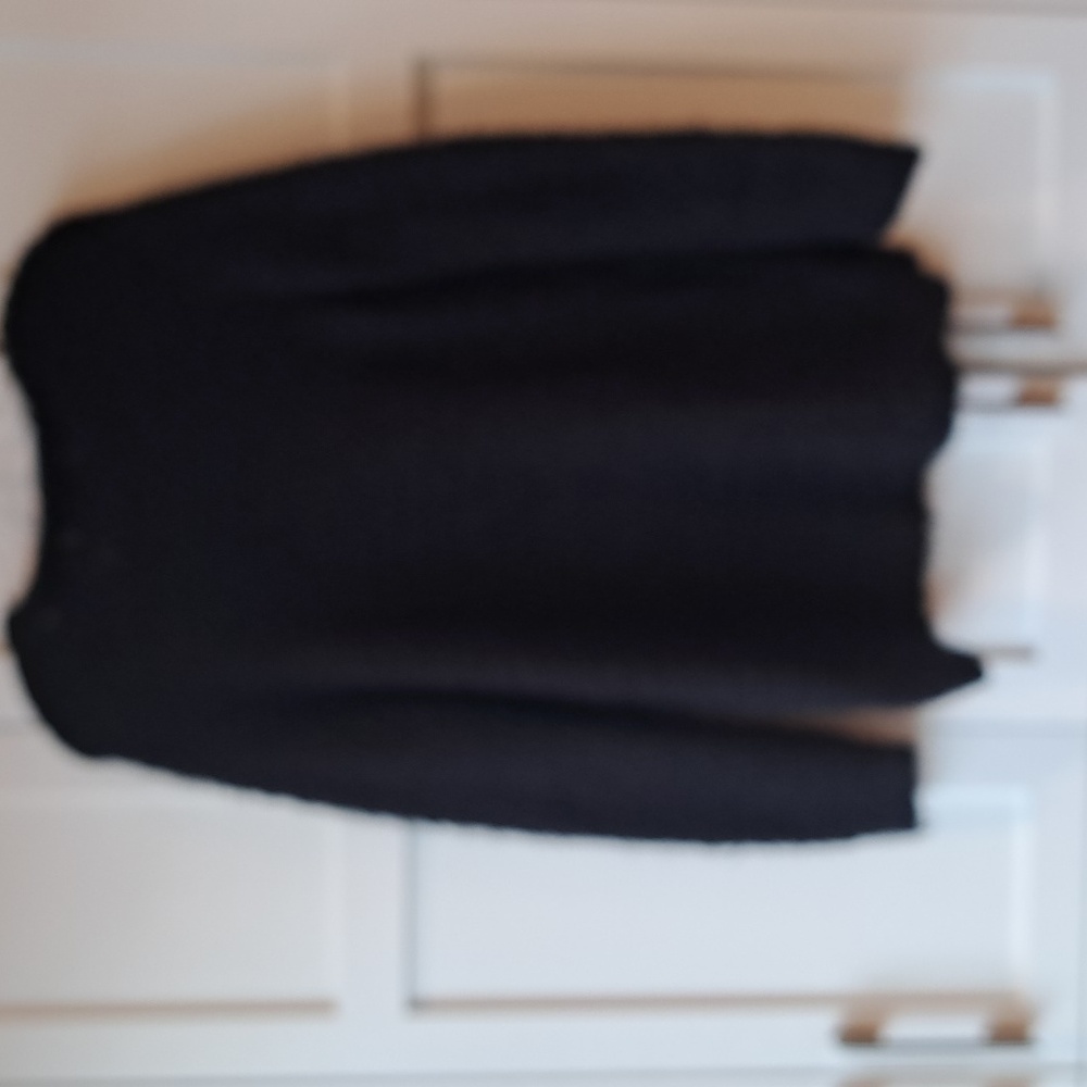 REACTION by Kenneth Cole Black Fuzzy Type  V-Neck Sweater - Picture 6 of 7